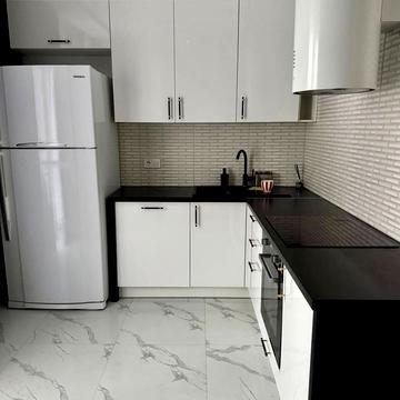 Івана Виговського вул. (Маршала Гречка), 10-Е