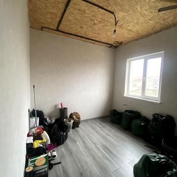 Литовська вул., 8