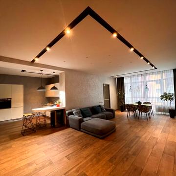 Крутогірний узвіз (Рогальова), 18