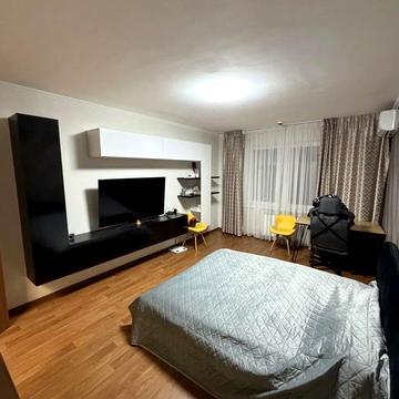 Моторний пров., 11