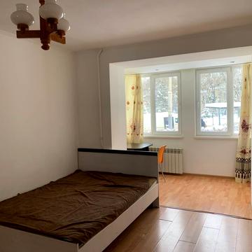 Мирона Тарнавського вул. (Кутузова), 114