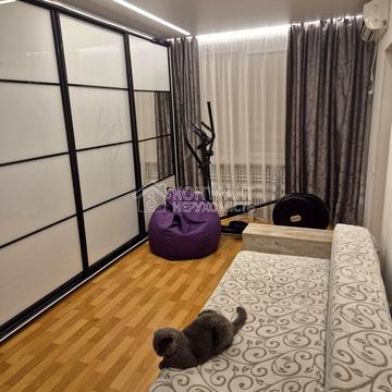 Людвіга Свободи просп., 35а