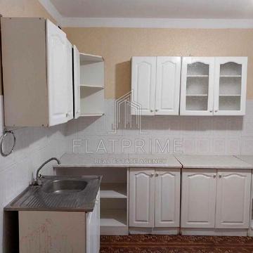 Бориса Гмирі вул., 3