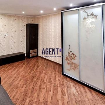 Георгія Гонгадзе просп. (Радянської України), 32-Б