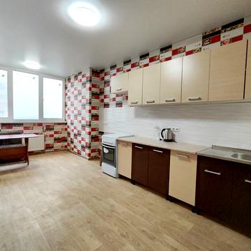 Парусна вул. (Героїв Сталінграду), 20