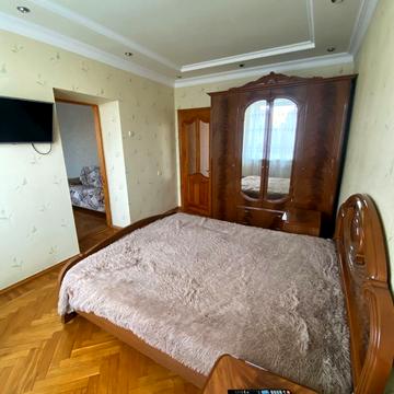 Науки просп. (Леніна), 31в