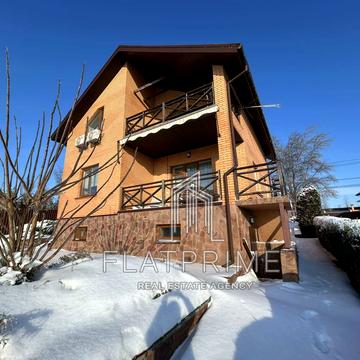 Лесі Українки вул., 3