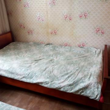 Дарницький бульв., 4