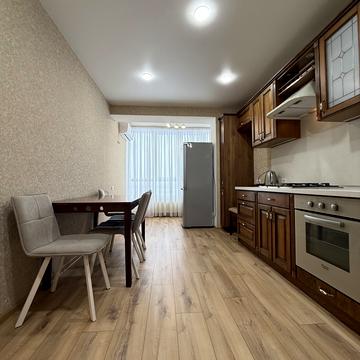 Жулянська вул., 2-Г