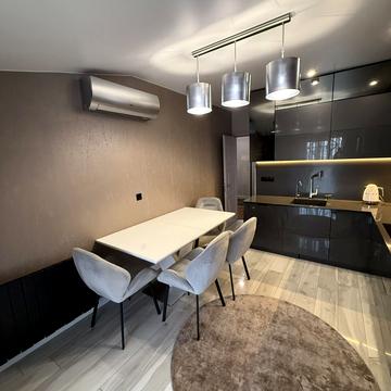 Володимира Великого вул., 12в