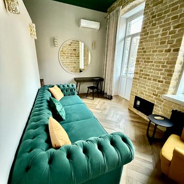 Саксаганського вул., 57