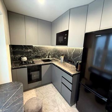 Федора Максименка вул. (Червонофлотська), 10