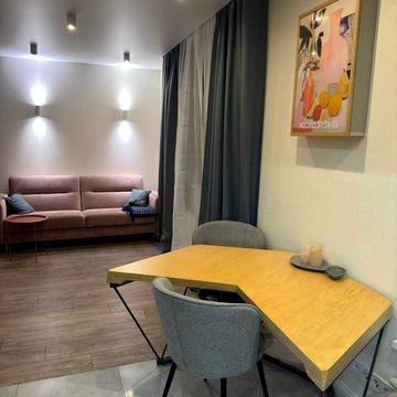 Івана Виговського вул. (Маршала Гречка), 10-Е