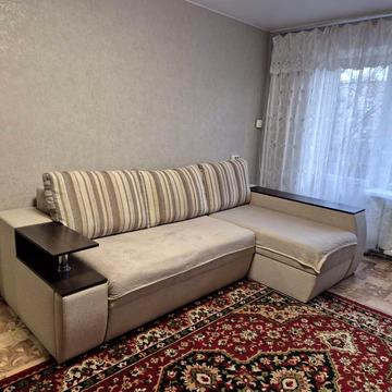 Олеся Гончара вул., 15/17