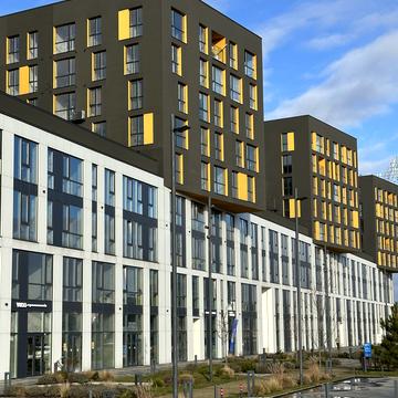 Новознесенська вул., (ЖК Вежа (будинок 1))