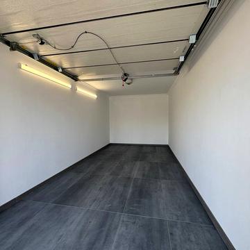 Юліана Пелеша вул., 3