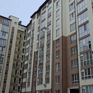 Чорновола вул., (Будинок 2)