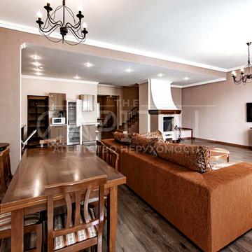 Козацька вул., 3