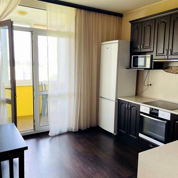 Вишгородська вул., 45-А/6