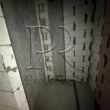 Причальна вул., 10