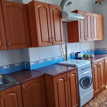 Героїв України вул. (Теплична), 31