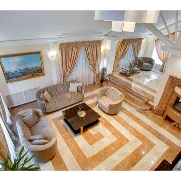 тихий провулок, 4