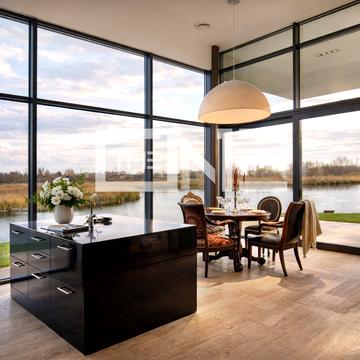 Виноградна вул., 1