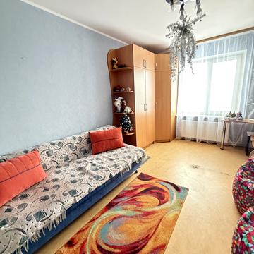 Стешенка вул., 25