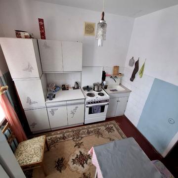 Холодногірська пл., 6