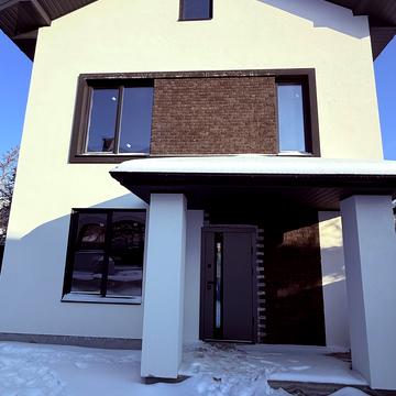 Київська вул., 42