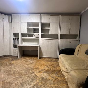 Санаторна вул., 11