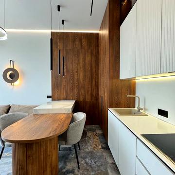 Тиводара Легоцького вул., 80