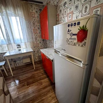 Симиренка вул., 28