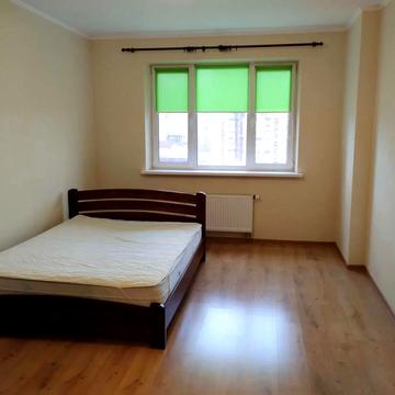 Андрія Аболмасова вул. (Панельна), 7