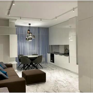 Саперне Поле вул., 3