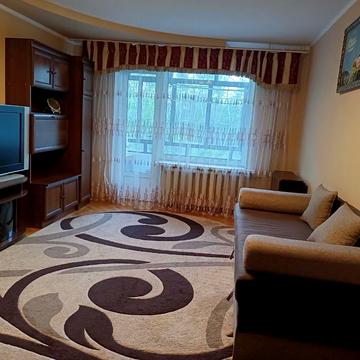 Івана Кавалерідзе вул. (), 21