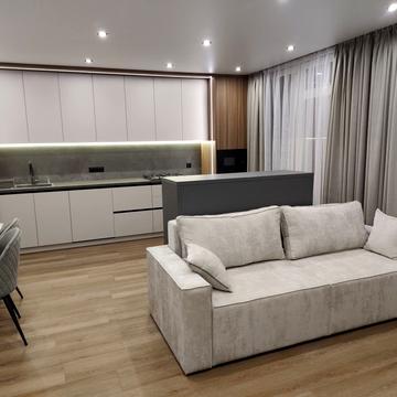 Героїв Миколаєва вул., (Будинок 6)