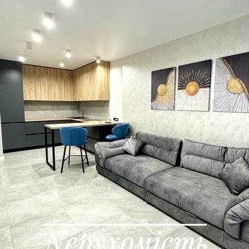 Європейського Союзу просп. (Правди), 53/46