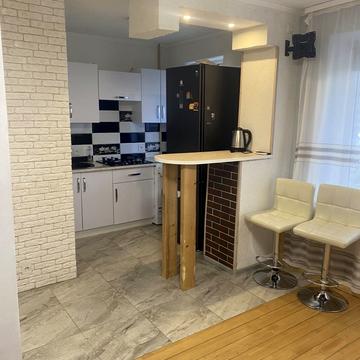 Наукова вул., 106