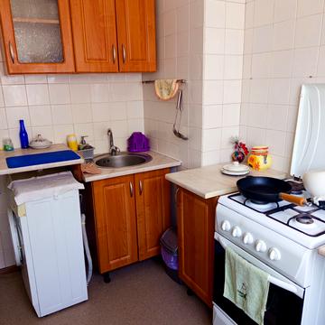 Сімї Глодан вул., 14