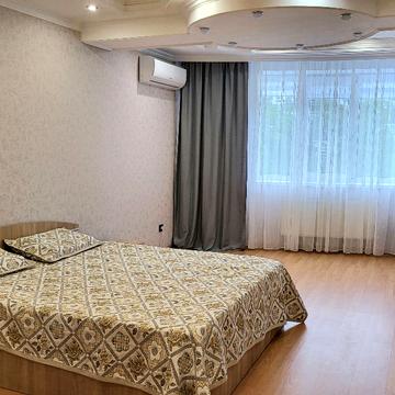 Дюківська вул., 8