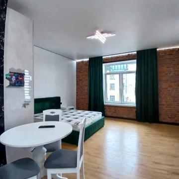 Братів Рогатинців вул., 18