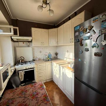 Миру просп. (Леніна), 17