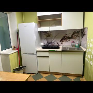 Миру вул., 27