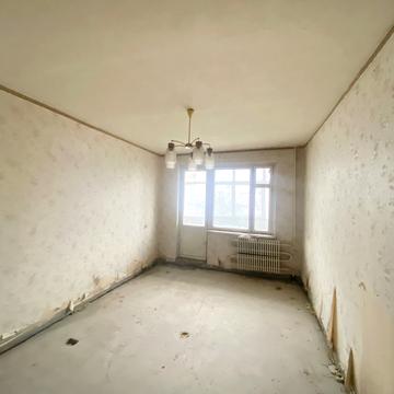 Озерна вул. (Червоних Майовщиків), 4