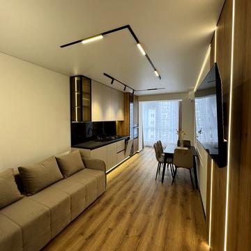 Княгинин вул., (Будинок 9)