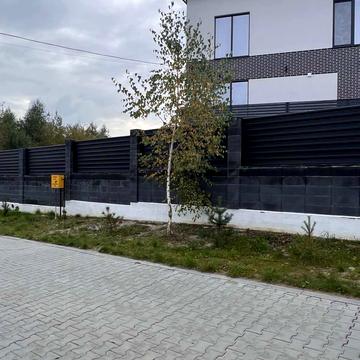 Хмельницького, 10