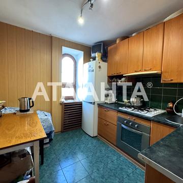 Академіка Корольова вул., 48/1