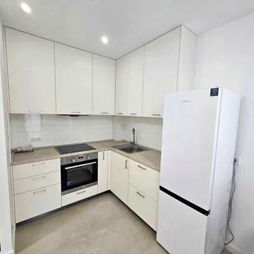 Бориса Тлехаса вул., 19/1