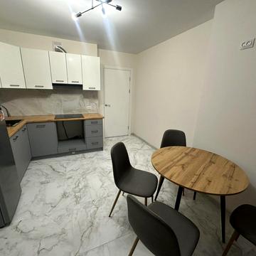 Роксоляни вул., 161